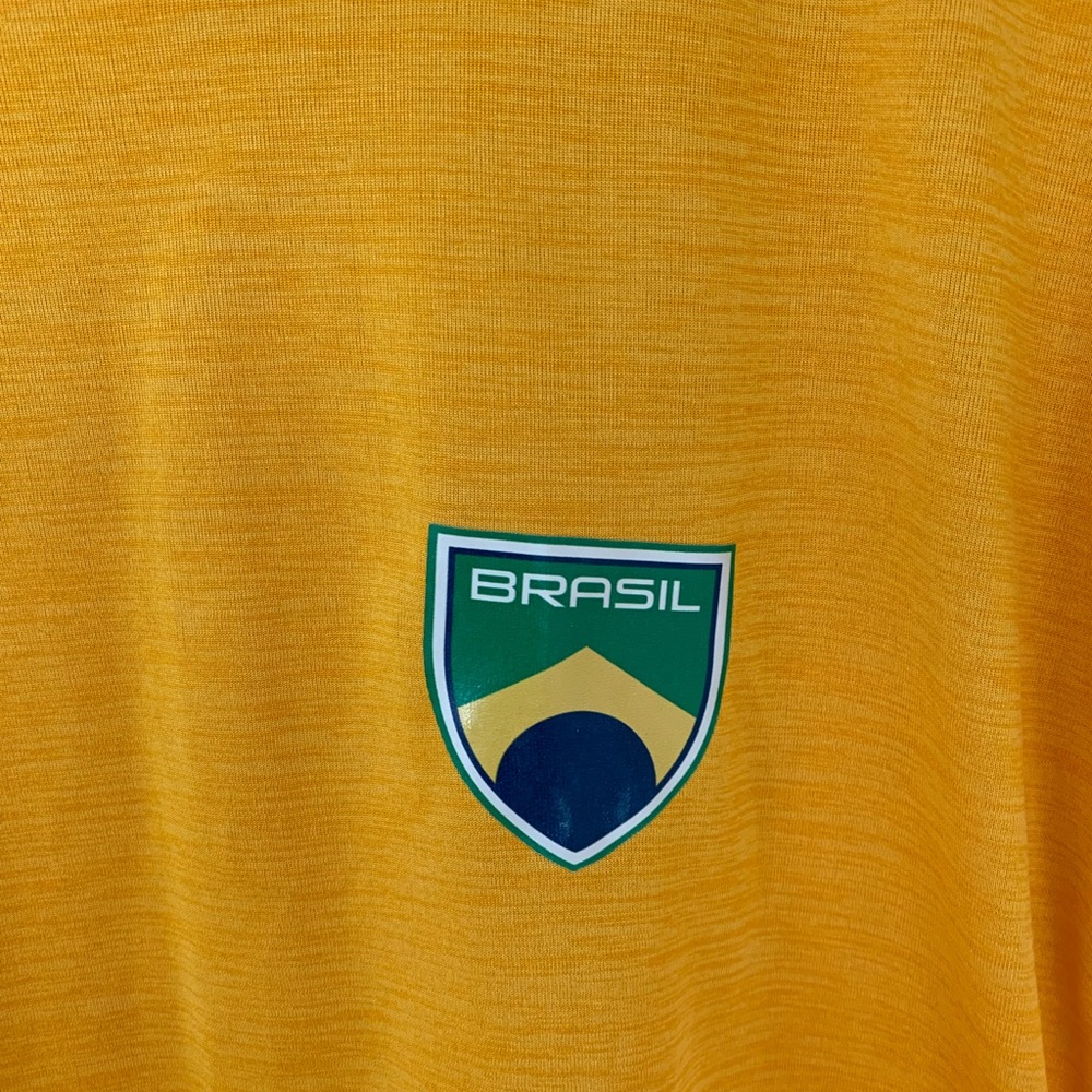 Brasil soccer shirt - Picture 2 of 3
